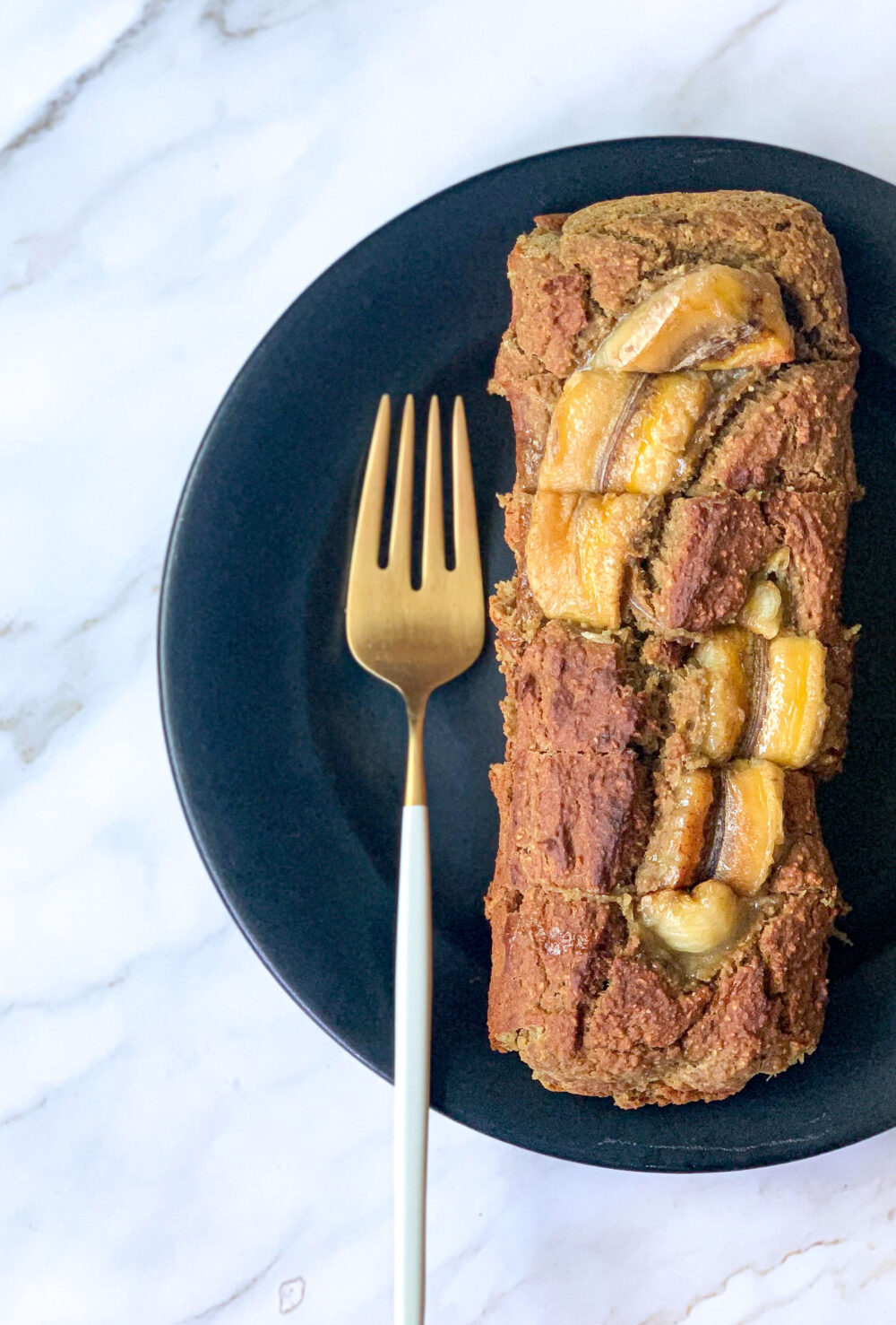 vegan-banana-bread-with-matcha-protein-01